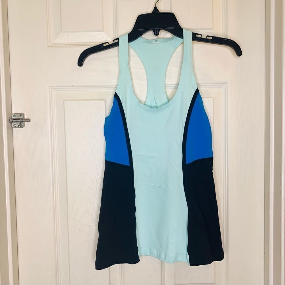 Lululemon Cool Racerback *Surf Bonded
Aquamarine / Beach Blanket Blue / Black